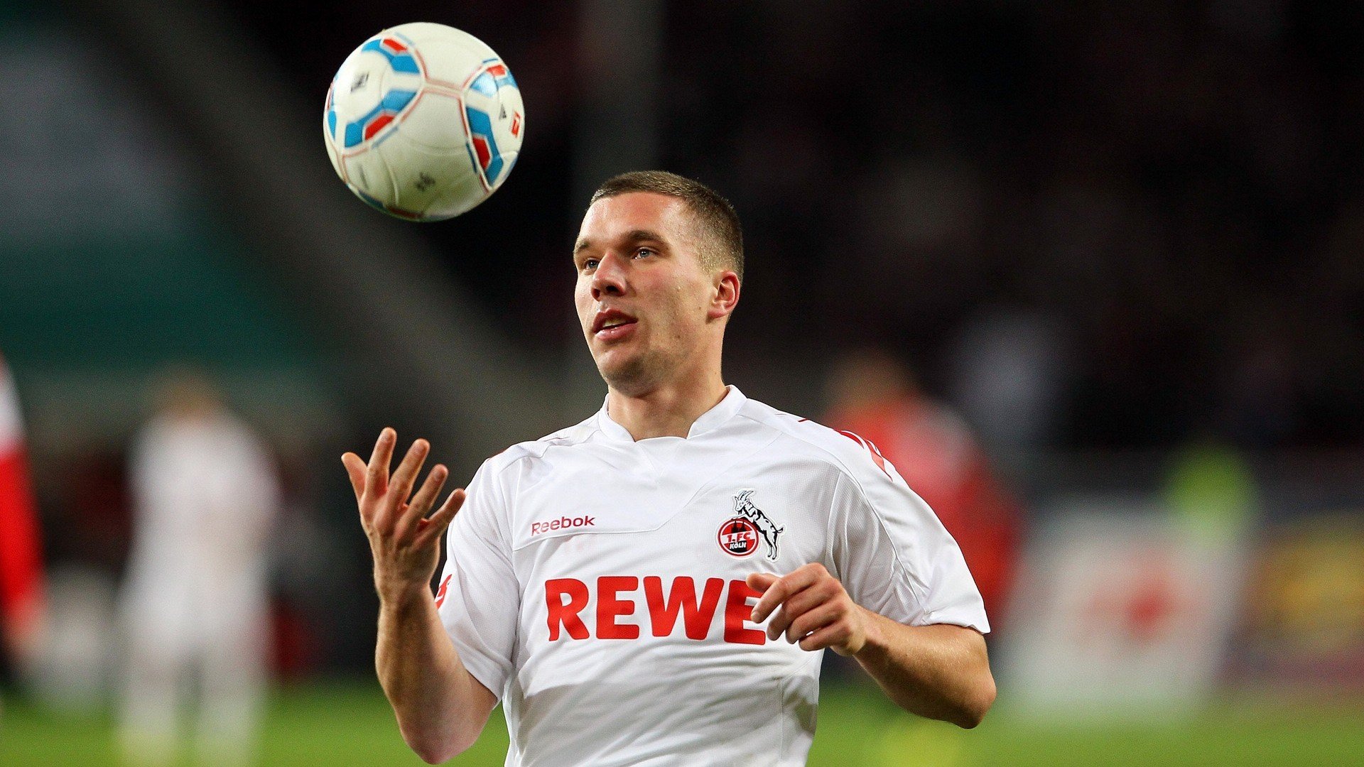 中国足球运动员留洋人数上升,中国足球运动员留洋最成功的